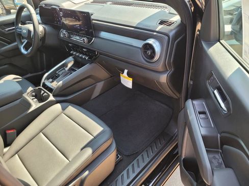 New 2026 Chevrolet Colorado LT w/ LT Convenience Package image 6