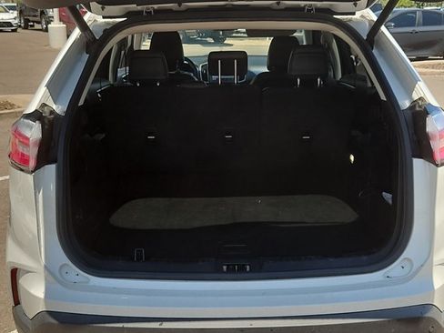 Used 2020 Ford Edge SEL w/ Convenience Package FWD image 6