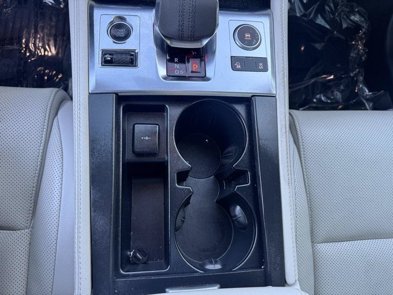 Used 2021 Jaguar F-PACE S AWD/4WD image 17