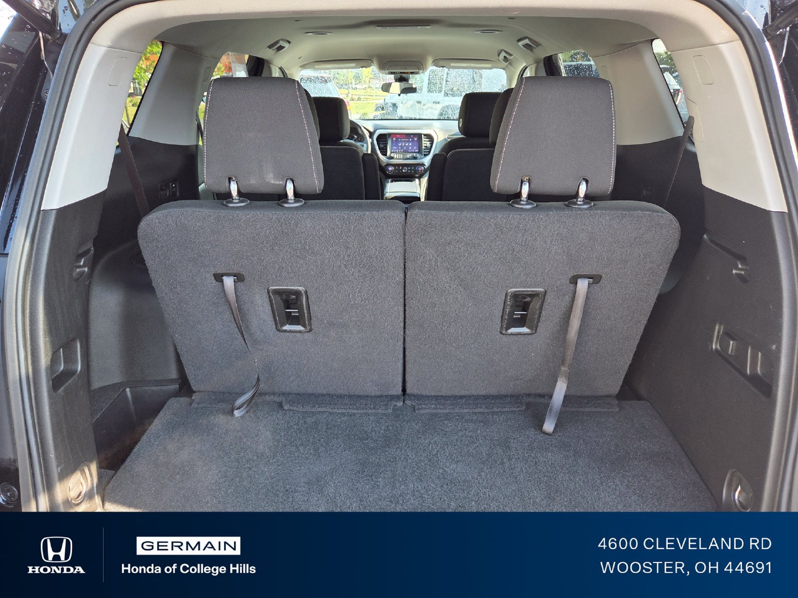 Used 2023 GMC Acadia SLE FWD image 24