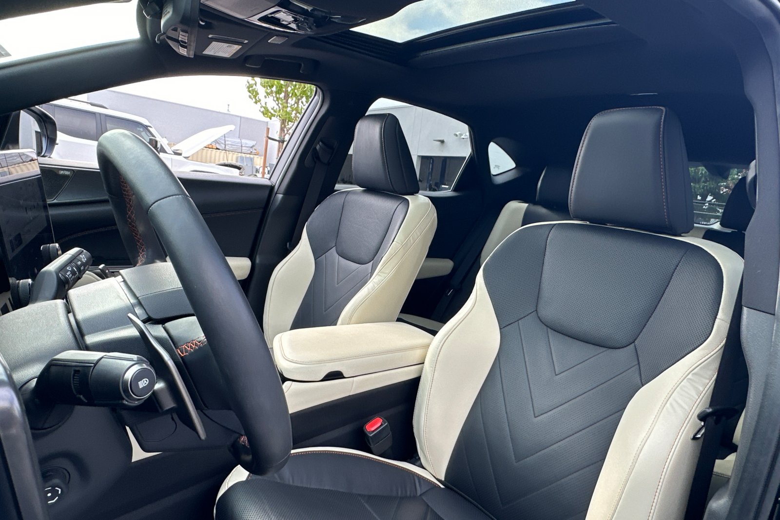 Used 2023 Lexus NX 350 AWD image 23
