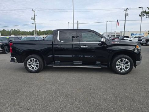 Used 2023 Chevrolet Silverado 1500 LTZ w/ LTZ Premium Package image 2