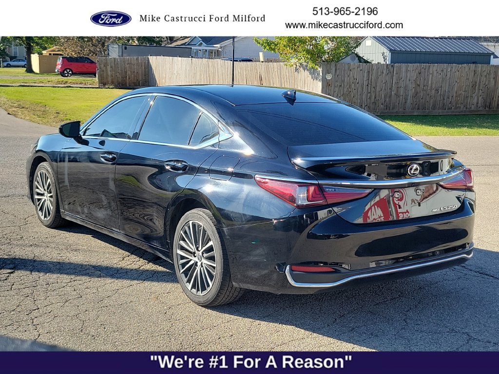 Used 2022 Lexus ES 250 w/ Premium Package AWD/4WD image 3