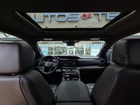 Used 2025 GMC Sierra 1500 AT4 w/ AT4 Premium Package AWD/4WD image 28