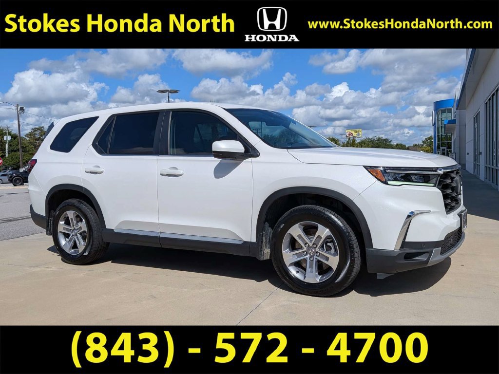 Used 2025 Honda Pilot EX-L image 2
