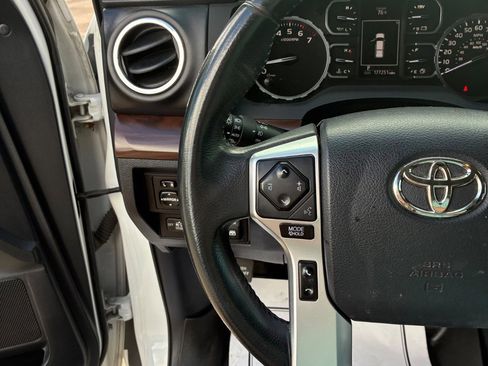 Used 2018 Toyota Tundra Limited AWD/4WD image 32