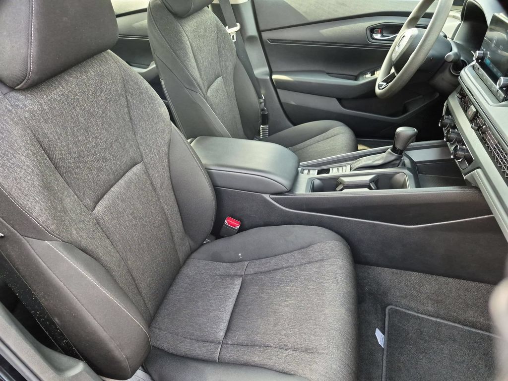 Used 2025 Honda Accord LX image 30