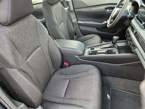 Used 2025 Honda Accord LX image 30