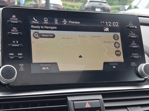 Used 2018 Honda Accord Touring image 17