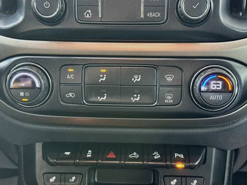 Used 2020 Chevrolet Colorado Z71 AWD/4WD image 15