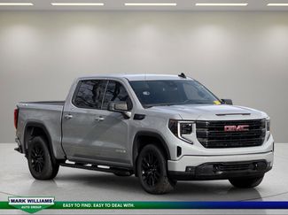 Used 2024 GMC Sierra 1500 Elevation video 1