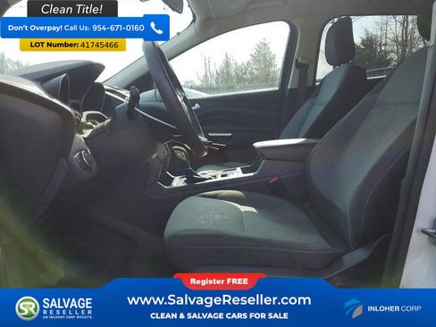 Used 2018 Ford Escape SE FWD image 9