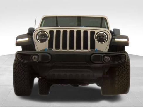 Used 2022 Jeep Wrangler Unlimited Rubicon 4xe w/ Cold Weather Group AWD/4WD image 7
