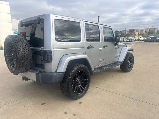 Used 2014 Jeep Wrangler Unlimited Sahara w/ Max Tow Package AWD/4WD image 3