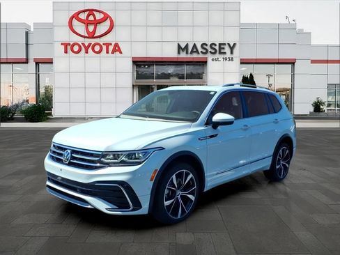 Used 2022 Volkswagen Tiguan SEL R-Line AWD/4WD image 7