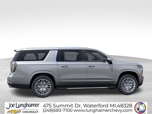 New 2026 Chevrolet Suburban Premier w/ Sun And Tow Package image 5