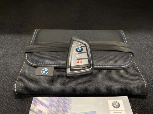 Used 2022 BMW 330i Sedan w/ Driving Assistance Package RWD image 87