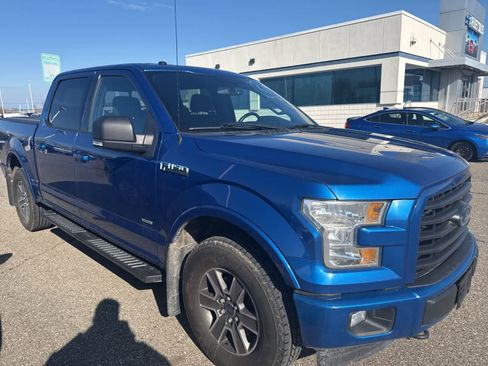 Used 2017 Ford F150 XLT w/ Equipment Group 302A Luxury image 20