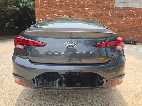 Used 2020 Hyundai Elantra SEL w/ Cargo Package (C1) FWD image 3