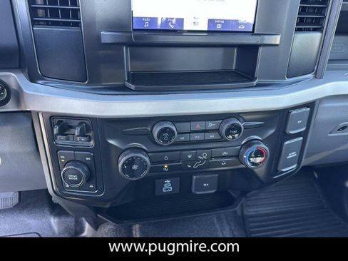 New 2026 Ford F250 XL w/ XL Chrome Package image 29