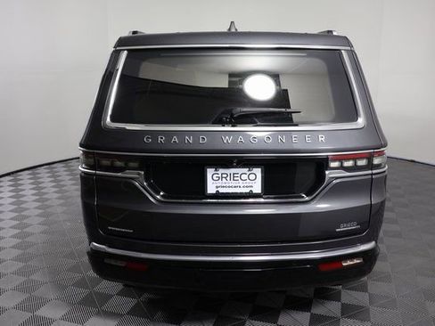 Used 2023 Jeep Grand Wagoneer Series II w/ Premium Group II image 7