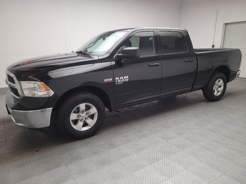 Used 2021 RAM 1500 Classic SLT RWD image 2