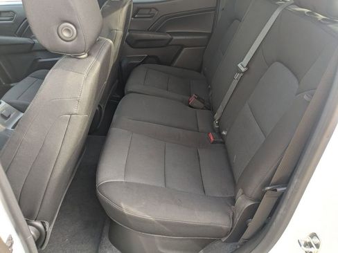 Used 2023 Chevrolet Colorado W/T image 18