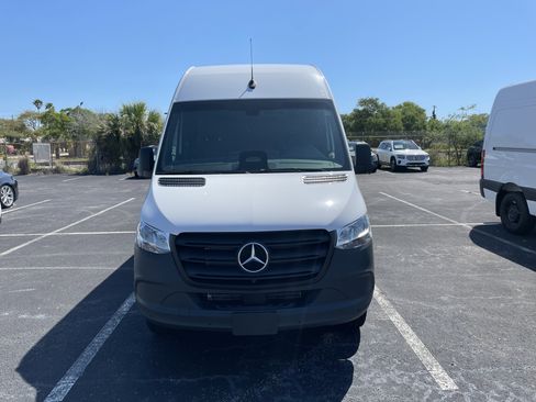 New 2026 Mercedes-Benz Sprinter 3500 image 2