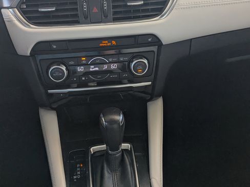 Used 2016 MAZDA MAZDA6 Grand Touring w/ GT Technology Package image 17