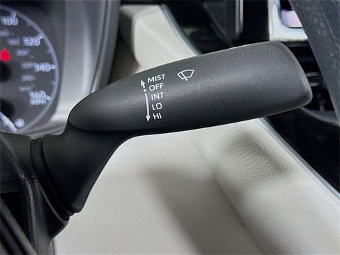 Certified 2025 Toyota Corolla LE image 15