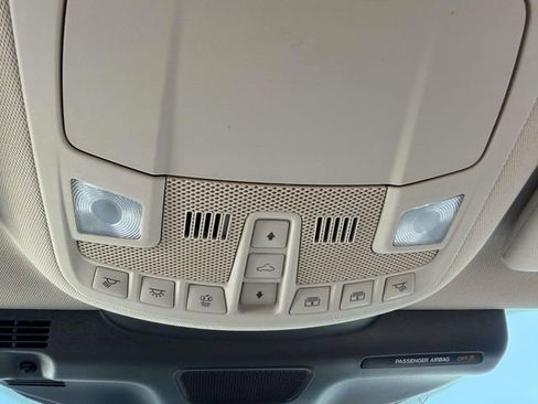 Used 2023 Lincoln Nautilus Reserve image 31