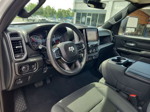 Used 2026 RAM 1500 Express AWD/4WD image 13