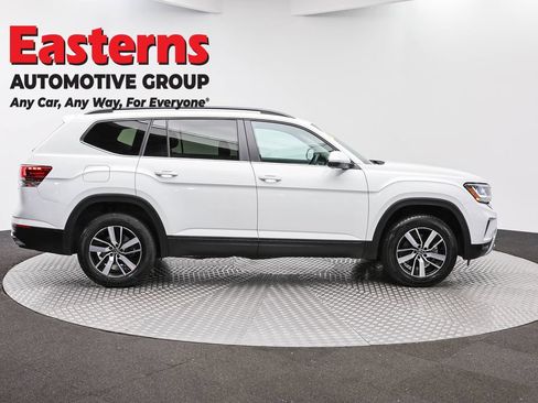 Used 2022 Volkswagen Atlas SE AWD/4WD image 4