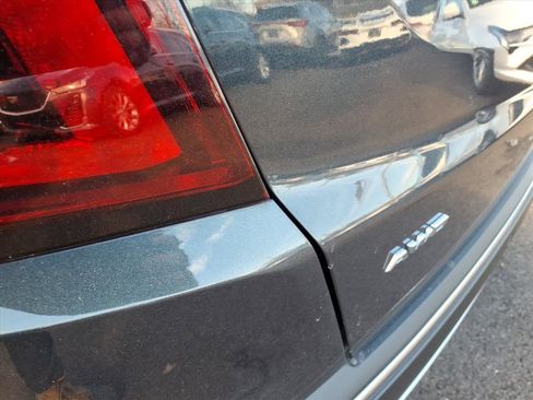 Certified 2023 Cadillac XT5 Premium Luxury image 8