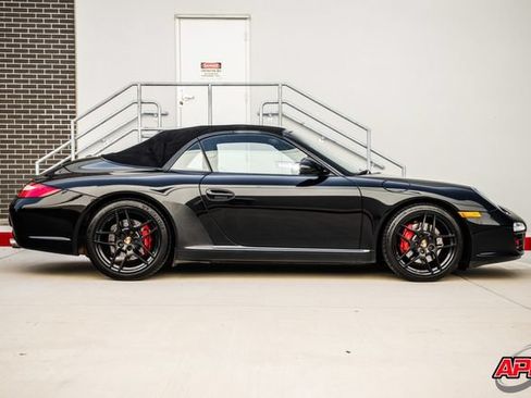 Used 2009 Porsche 911 Carrera S RWD image 30