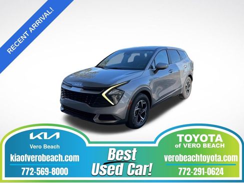Used 2023 Kia Sportage LX FWD image 1