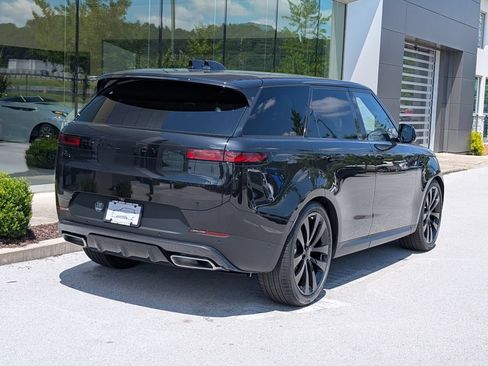 New 2026 Land Rover Range Rover Sport SE AWD/4WD image 7