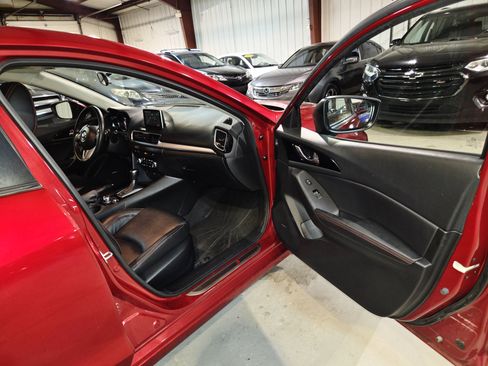 Used 2014 MAZDA MAZDA3 s Touring FWD image 28