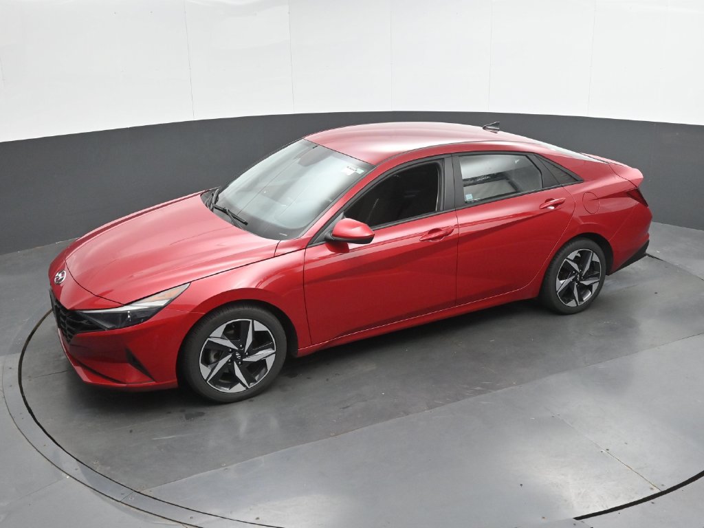 Used 2023 Hyundai Elantra SEL w/ Convenience Package FWD image 29