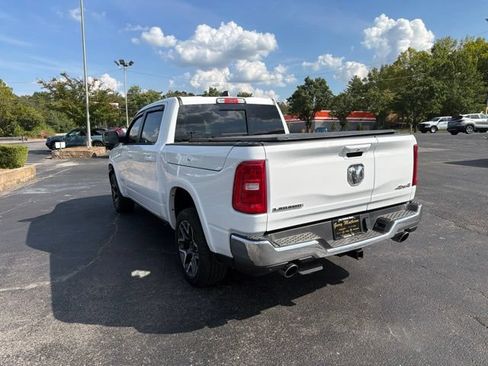 Used 2025 RAM 1500 Laramie AWD/4WD image 7