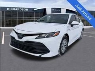 Used 2019 Toyota Camry LE 360° Tour