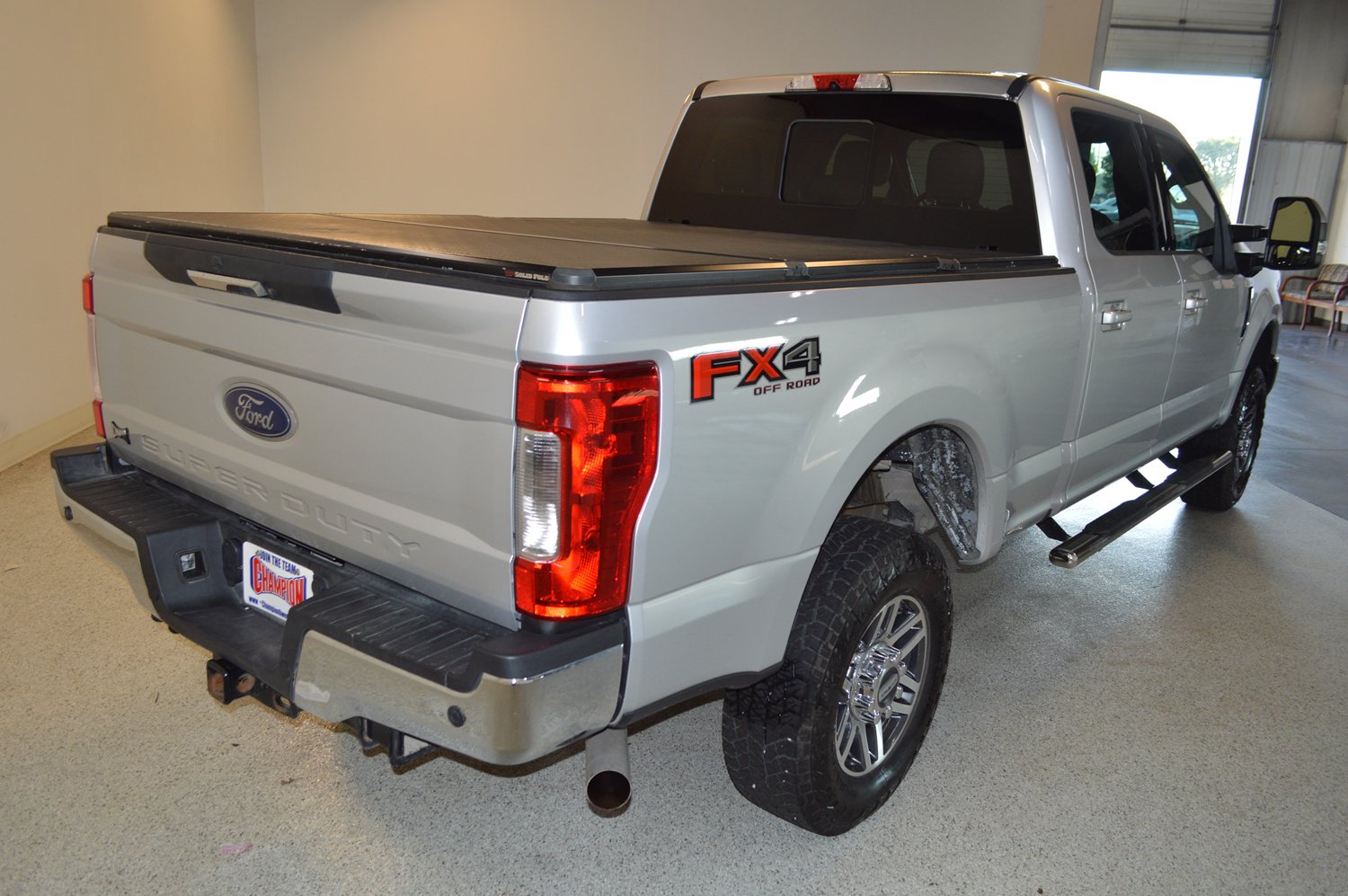 Used 2019 Ford F250 Lariat w/ Tow Technology Bundle AWD/4WD image 3