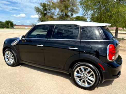 Used 2014 MINI Cooper Countryman S image 3