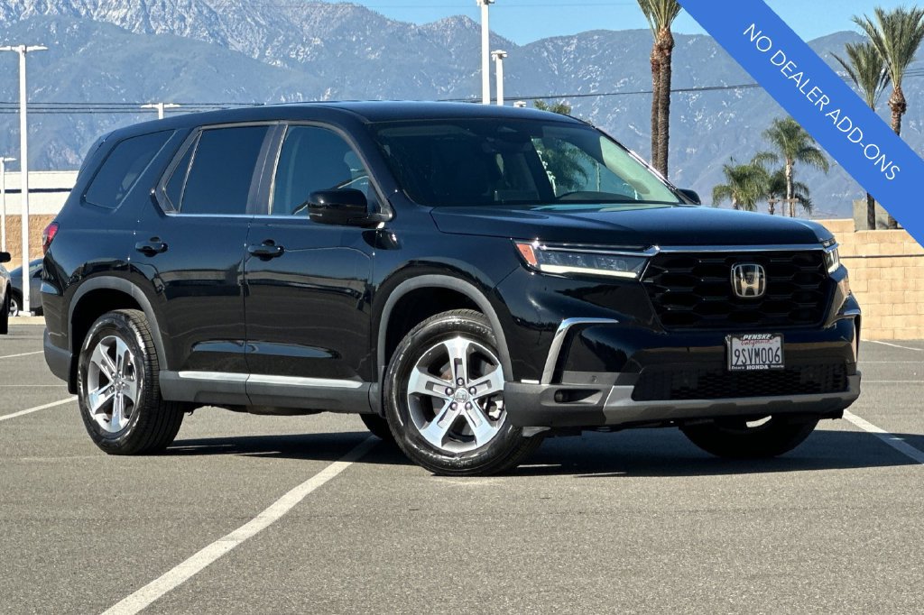 Certified 2025 Honda Pilot EX-L image 2