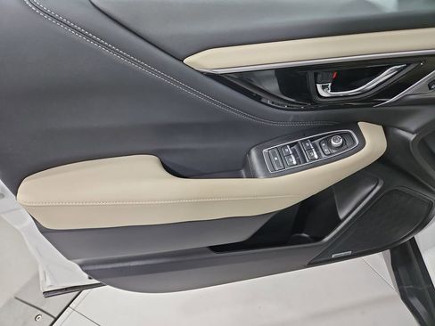 Certified 2025 Subaru Outback Limited image 12