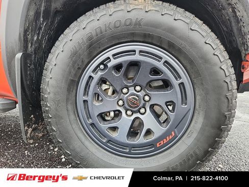 Used 2025 Nissan Frontier PRO-4X w/ Tow Package image 10