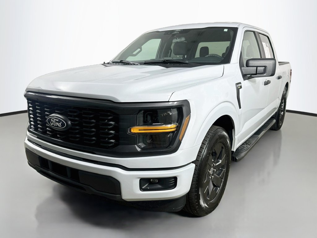 Used 2025 Ford F150 STX w/ Equipment Group 200A RWD image 3