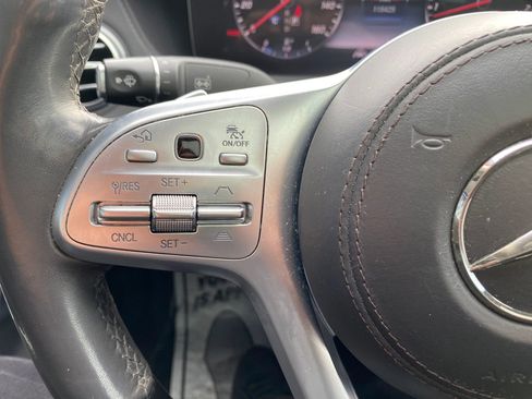 Used 2020 Mercedes-Benz S 560 4MATIC Sedan w/ Premium Package image 16