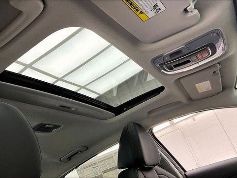 New 2026 Hyundai Elantra Limited image 10