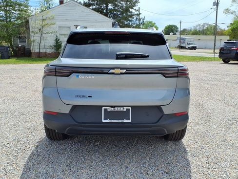 New 2026 Chevrolet Equinox EV LT FWD image 6